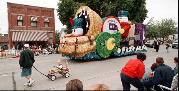 July 4, 1997 FourthFest parade